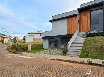 Casa · 155m² · 3 Quartos · 2 Vagas · Casa com 3 dormitórios sendo 2 suítes, 155 m² - venda ou aluguel - Villa Lucches