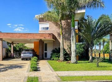 Casa · 306m² · 4 Quartos · 2 Vagas · Casa com 4 quartos, Alphaville - Gravataí