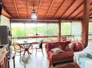 Casa · 250m² · 3 Quartos · 4 Vagas · Casa 3 dormitórios · 250 m² — Paragem dos Verdes Campos