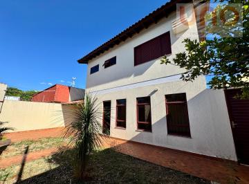 Casa · 153m² · 4 Quartos · 2 Vagas · Sobrado em Vila Vilas Boas - Campo Grande
