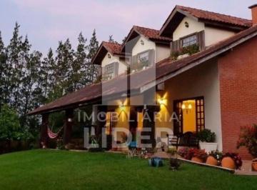 Rural · 500m² · 4 Quartos · Um verdadeiro refúgio cercado pela natureza, confo