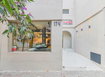 Comercial · 200m² · Casa comercial na Rua Mateus Grou, 174 • 200 m²