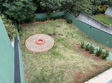 Casa · 273m² · 3 Quartos · 4 Vagas · Casa de Condomínio para venda em Suru de 273.00m² com 3 Quartos, 3 Suites e 4 Garagens