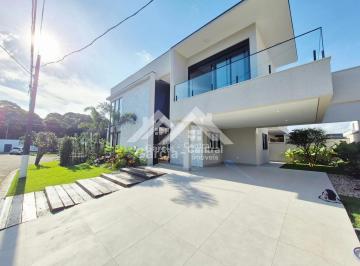 Casa · 220m² · 4 Quartos · 4 Vagas · Casa em Condomínio em Peruíbe
