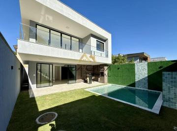Casa · 200m² · 4 Quartos · 2 Vagas · Excelente Casa Duplex Contemporânea em Condominio novo de Vargem Pequena.
