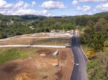 Terreno · 307m² · Lote à venda no bairro Parada Cristal