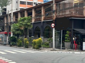 c8901d9c-2828-4d15-a8fe-1734769f7023 · Espetacular conjunto comercial para venda em Vila Uberabinha, 675m²