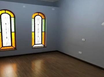 Casa · 2 Quartos · 3 Vagas · Imóvel disponível, ótima oportunidade