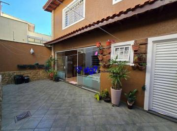 Casa · 268m² · 4 Quartos · 4 Vagas · Sobrado na Vila Jaguara! Aceita permuta por apto na Vila São Francisco.