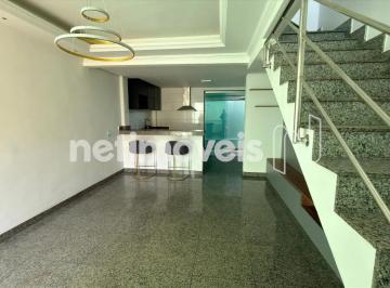 Sala · Casa Geminada com 2 quartos e suíte no Santa terezinha
