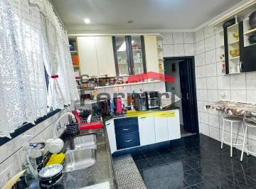 Casa · 224m² · 4 Quartos · 2 Vagas · Sobrado no Jardim São Paulo | 300 m² | 4 Suítes | Próximo ao Metrô