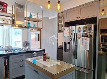 Casa · 144m² · 3 Quartos · 2 Vagas · Sobrado Invertido | 3 Quartos (1 Suíte) | Área Gourmet | Vista para a Pedra Grande | Próximo à Av. L