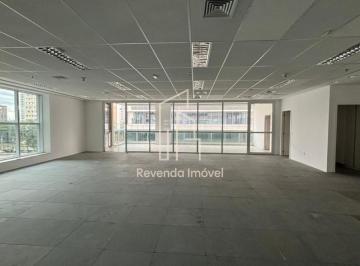 Comercial · 1080m² · 30 Vagas · Conjunto Comercial Premium na Chácara Santo Antônio: 1.080m², 10 banheiros, 30 v