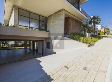 Casa · 400m² · 4 Quartos · 4 Vagas · Casa em Condomínio Fechado no São Braz