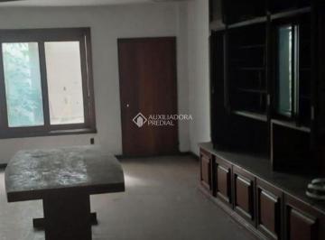 Casa · 600m² · 6 Quartos · Excelente Terreno para Comércio