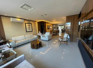 Casa · 355m² · 3 Quartos · 4 Vagas · Sofisticada casa com 3 suítes na Chácara das Pedras