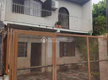 Casa · 200m² · 3 Quartos · 2 Vagas · Casa com 3 dormitórios no bairro Vila Jardim Porto Alegre