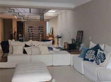 Casa de 4 quartos, São Paulo · Sobrado de Alto Padrão à Venda ou Locação – 298 m² | Tremembé | Condomínio Fechado