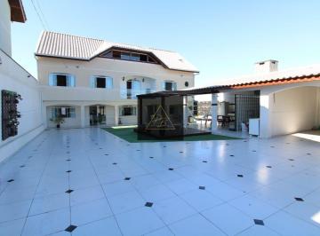Casa · 500m² · 5 Quartos · 11 Vagas · Casa de Alto Padrão à Venda em Curitiba - 7 Banheiros - 500m² - Campo Comprido