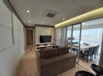 Apartamento de 2 quartos, São Paulo · Apartamento em Santana, 2 dormitórios, 1 suíte, 2 banheiros e 1 vaga.