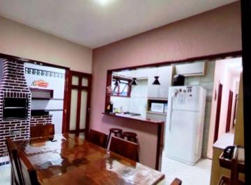 Casa de 4 quartos, Itapetininga · Excelente Propriedade c/3 dorms,suíte,2 vagas,Edícula,Terreno 5 x50 área útil 200 m². Oportunidade!