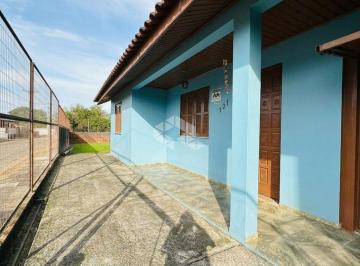 Casa · 100m² · 2 Quartos · 2 Vagas · Casa Ampla com 2 quartos e 2 Vagas à venda no bairro Camobi em Santa Maria