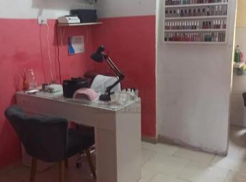 whatsapp-image-2024-10-15-at-15-01-081729021502312.jpeg · Casas e Salão para Renda em Boa Localização no Jardim Zaira 04 em Mauá/SP. Próximo ao Nevada 04 e Pa