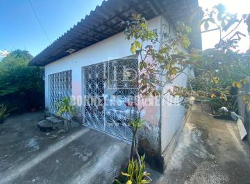 Casa · 270m² · 3 Quartos · 3 Vagas · Casa em Fragoso | 3 Quartos, 3 Vagas de Garagem, Quintal, Árvore Frutifera.