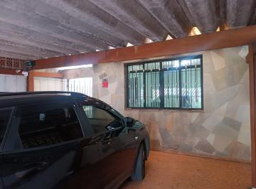6d1adf45-0dbc-46ec-9c67-270c1f9b8701 · Funcional casa para venda em Vila Nivi com 4 quartos, sendo 1 suíte, 170m²
