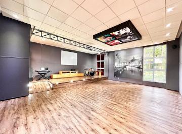 IMG_20260720_180036_000.jpeg · Aconchegante apartamento para venda em Cambuci com 3 quartos, sendo 3 suítes, 176m² - danielealves#J