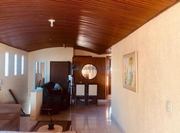 Casa · 146m² · 3 Quartos · 2 Vagas · Sobrado com 03 Dormitórios, sendo 01suite e 02 vagas de garagem