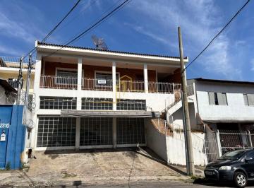 Casa · 246m² · 3 Quartos · 3 Vagas · Casa à Venda - 03 Quartos e 03 vagas de garagem
