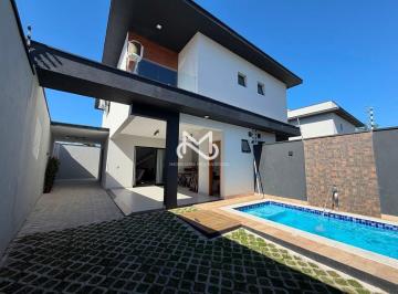 Casa · 114m² · 2 Quartos · 2 Vagas · Sobrado a 100m da praia à venda no Jardim Indaiá em Bertioga/SP