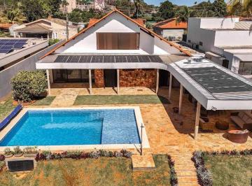 Casa · 385m² · 4 Quartos · 2 Vagas · Casa de Alto Padrão para Locação no Lago Sul – SHIS QI 23 | 4 Quartos