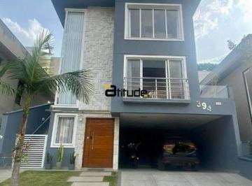 Casa · 200m² · 3 Quartos · 4 Vagas · Residencial New Ville Santana de Parnaiba - SP