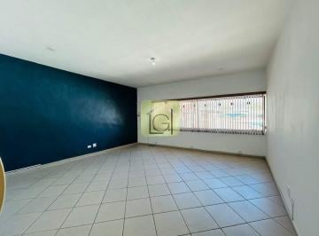 Comercial · 32m² · 2 Vagas · Sala Comercial para Aluguel em Itu/SP (32m²) com 1 Vaga e Banheiro