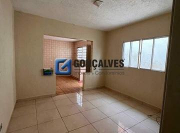 Casa · 340m² · 4 Quartos · 1 Vaga · Sobrado à venda em São Bernardo do Campo (Alvarenga) | 4 quartos | 1 suíte | R$ 600.000