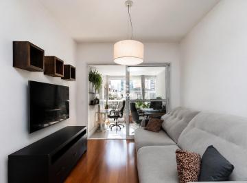 Apartamento · 70m² · 2 Quartos · 1 Vaga · Apartamento à venda com 2 quartos no Centro em Curitiba