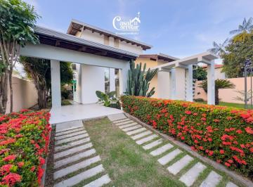 Casa · 150m² · 3 Quartos · 2 Vagas · Casa térrea com 3 quartos + home office em condomínio fechado