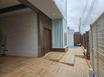 Casa · 160m² · 2 Quartos · 3 Vagas · Sobrado em São João, Itajaí/SC de 160m² 2 quartos para locação R$ 6.200,00/mes