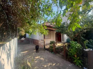 Casa · 115m² · 3 Quartos · 3 Vagas · Casa em Itaipu, Niterói/RJ de 115m² 3 quartos para locação R$ 4.200,00/mes