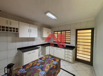 Casa · 174m² · 3 Quartos · 5 Vagas · Casa em Jardim Alto dos Ypês, Mogi Guaçu/SP de 174m² 3 quartos para locação R$ 2.200,00/mes