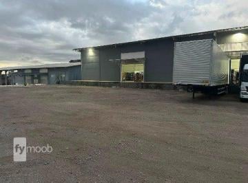 Comercial · 1318m² · Barracão para locação com 1.314m² área total.