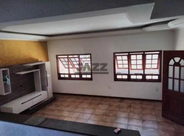 Casa · 227m² · 3 Quartos · 4 Vagas · Casa à venda na Vila Aeroporto em Campinas, com 3 quartos, edícula, churrasqueira e aquecimento sola