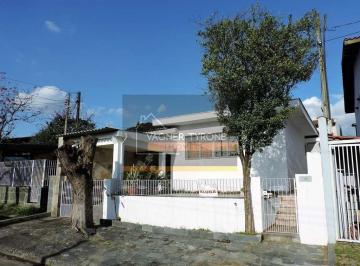 Casa · 187m² · 3 Quartos · 2 Vagas · Casa em Jardim da Glória, Cotia/SP de 187m² 3 quartos para locação R$ 4.560,00/mes