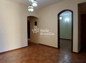 Casa · 188m² · 5 Quartos · 2 Vagas · QE 28 - CASA COM 02 PAVIMENTOS - 05 QUARTOS SENDO 02 SUÍTES - GUARÁ II/DF