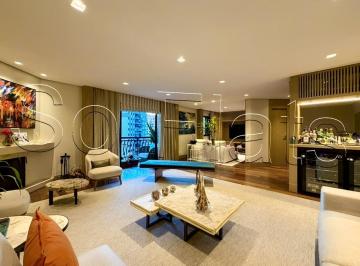 Apartamento · 157m² · 4 Quartos · 3 Vagas · Morumbi: apartamento alto padrão com 157m² finamente decorado, com varanda gourmet envidraçada