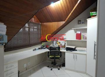 Casa · 172m² · 4 Quartos · 2 Vagas · Casa em Condomínio Fechado na Vila Rosália com 4 Quartos