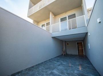 Casa · 110m² · 3 Quartos · 2 Vagas · Casa em Vila Ester, Carapicuíba/SP de 110m² 3 quartos à venda por R$ 650.000,00