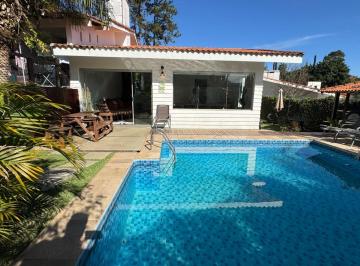Casa · 209m² · 3 Quartos · 4 Vagas · Casa em Granja Santa Maria, Carapicuíba/SP de 209m² 3 quartos à venda por R$ 1.300.000,00